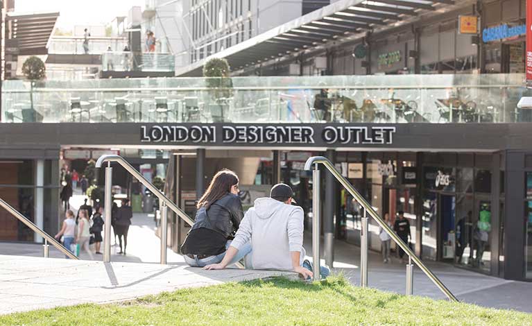 A relaxing place to shop, eat and save